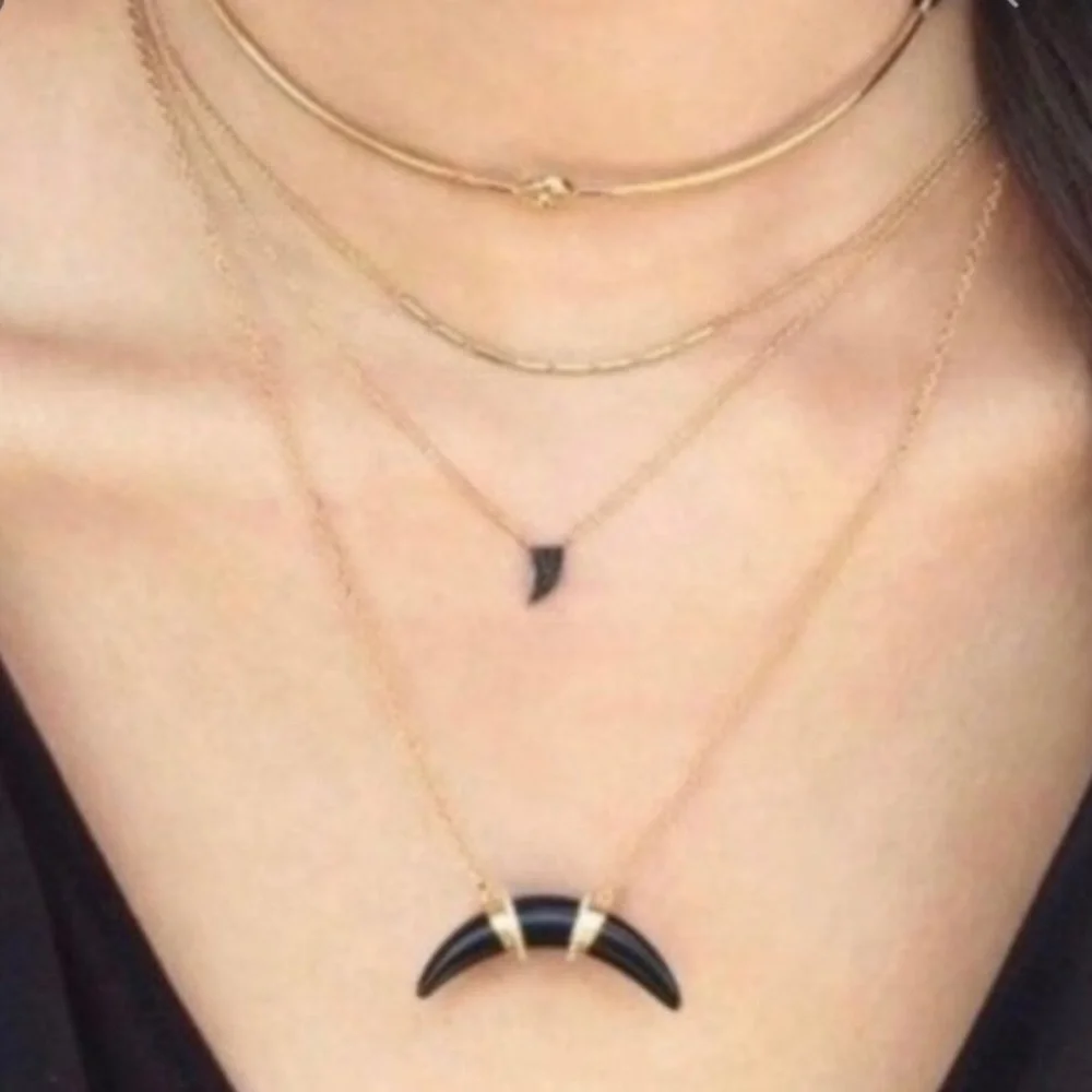 :: Stella & Dot Gorgeously Delicate Mia Gold+Leather Choker - Picture 3 of 9